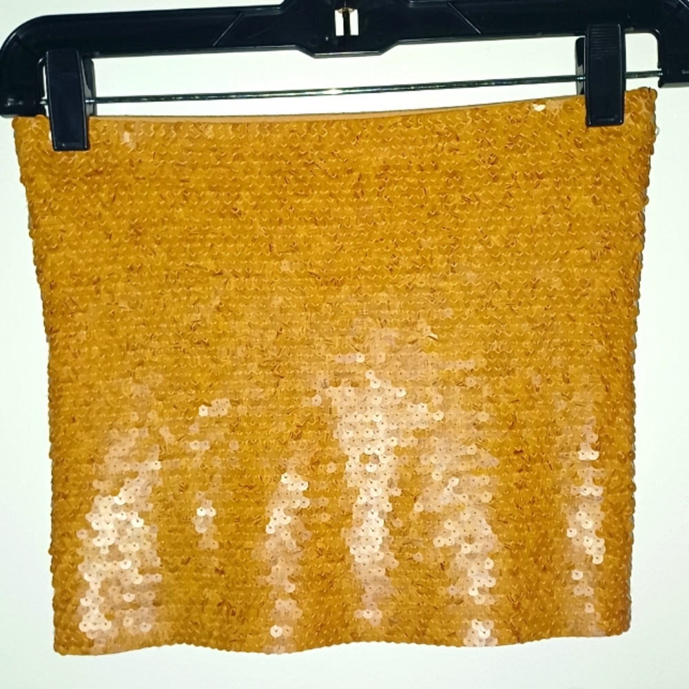 Size S brownish gold sequence bando top by.      5 / 48